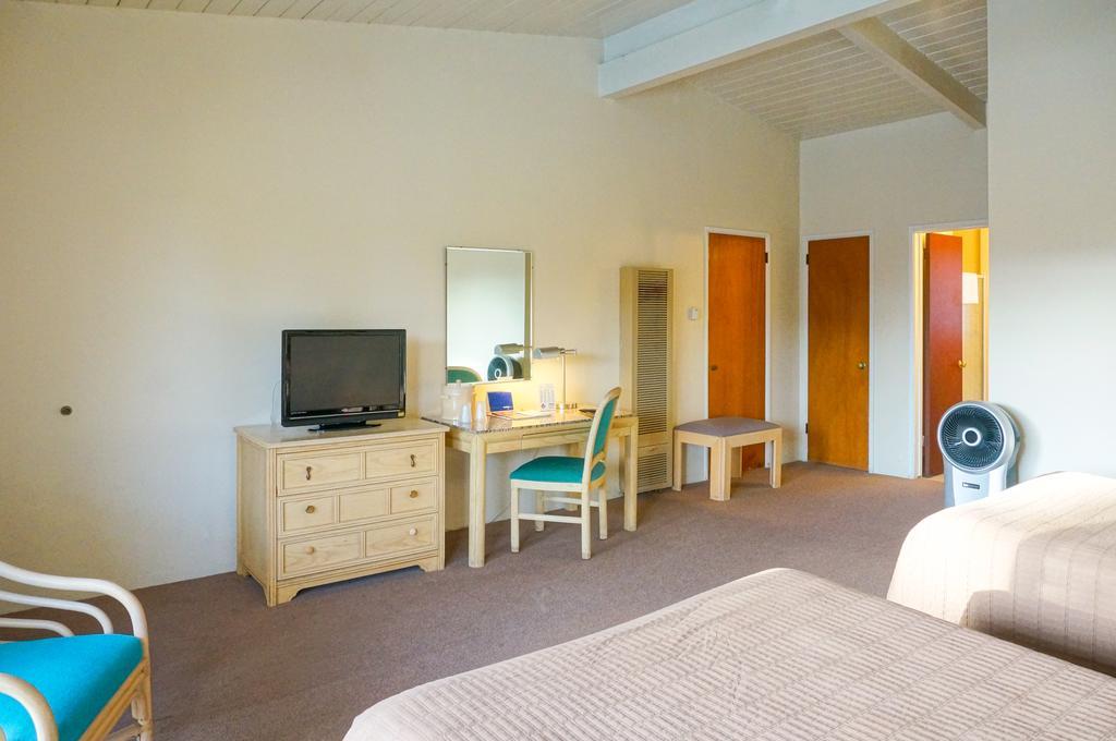 Pacific Crest Hotel Santa Barbara Bilik gambar
